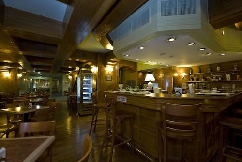 discover-the-best-sober-friendly-hotels-in-comodoro-rivadavia-for-a-refreshing-getaway