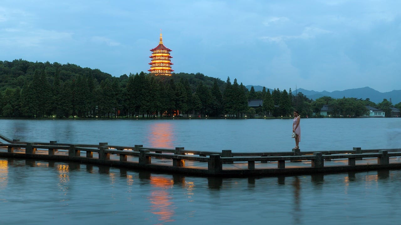 sober-city-guide-hangzhou-china-explore-alcohol-free-adventures-and-rich-culture